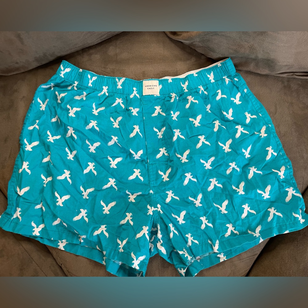 American eagle 16 pairs of men’s boxers XL